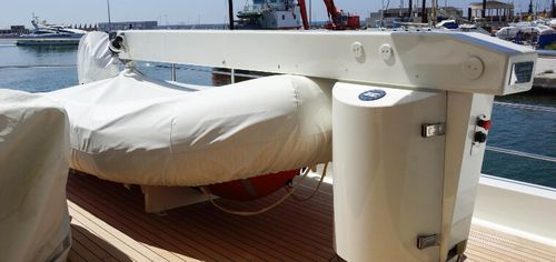 Kran für Yacht - Sanguineti Chiavari produzione articoli nautici s. - Deck / Ausleger / hydraulisch