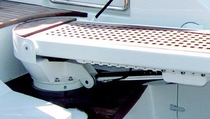 Gangway für Yacht - REVOLVING TAURUS - Pin-craft - Teleskop / schwenkbar / hydraulisch