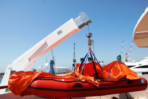Davit für Rettungsboote - 39GR2 - Pin-craft - elektrisch und hydraulisch / schwenkbar / Teleskop