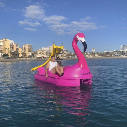 Tretboot / 4 Plätze - GRAN FLAMENCO - AVENTURAS AQUATICAS - LA NORIA - Polyethylen / für Mietunternehmen / für gewerbliche Nutzung