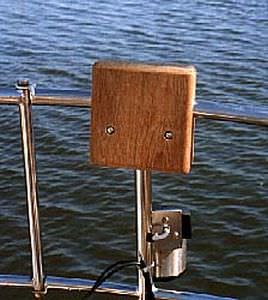 Motorsockel für Boot - Mount - TeakFlex - Heckkorb