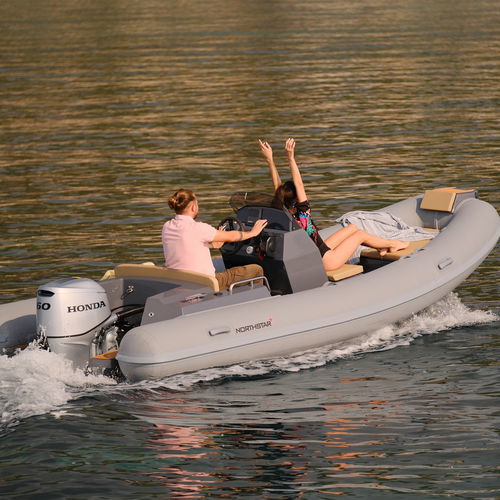 Außenborder-Schlauchboot - Axis 4.8 - NORTHSTAR RIBs - halbstarr / Open / mit Seitenkonsole