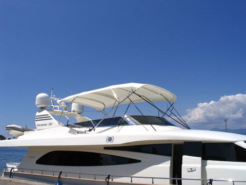 Bimini-Top für Boot - Nauti Sattler - für Flybridge / mit Edelstahlstruktur / elektrisch
