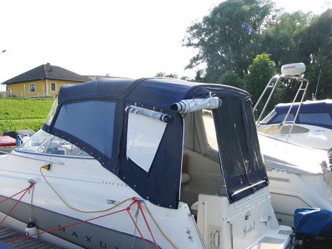 Kundenspezifischer Cockpitverdeck - Nauti Sattler - für Motorboot