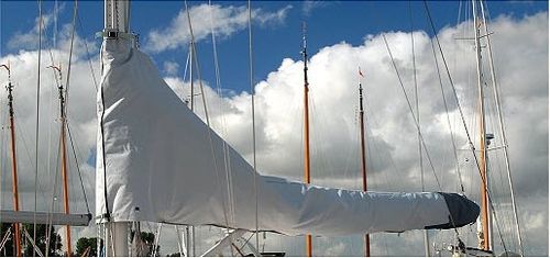 Schutzhülle für Segelboot - BP760 / BP761 / BP762 / BP763 / BP764 / BP765 - Blue Performance - für Großsegel