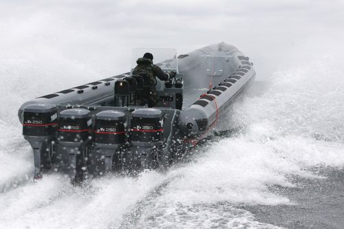 Nutzfahrzeug Berufsschiff - MRC1250 - Madera Ribs - Außenborder / Festrumpf-Schlauchboot