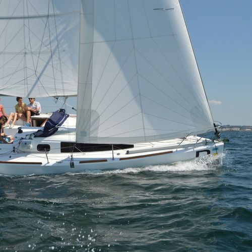 Segelboot für Kreuzfahrten - Django 770 - Marée Haute - für Fahrten- und Regattasegeln / Ocean Racing / Küstenregatta