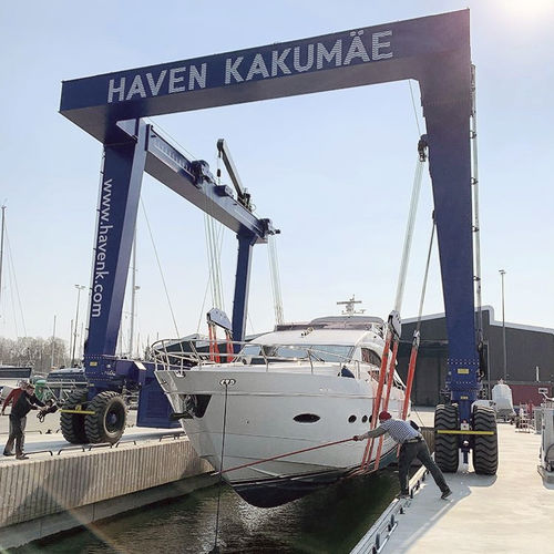 Ferngesteuerter Travellift - BHT 130 - ASCOM - mit Allradlenkung / für Schwerlasten / U-förmig