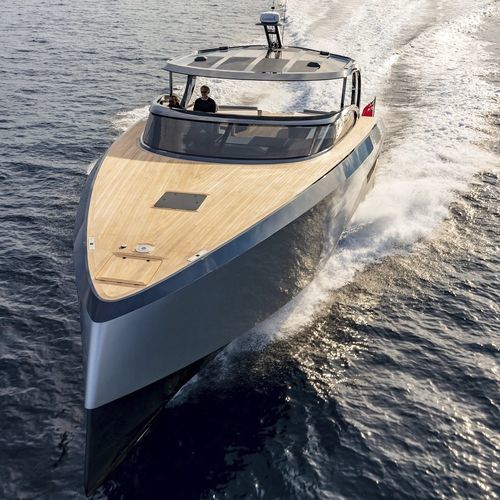 Sport-Motoryacht - PJ63  - Palmer Johnson - Open / IPS / 2 Kabinen