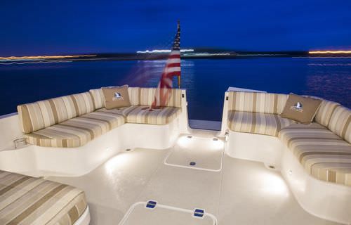 Express-Cruiser / Innenborder - 41 - Back Cove Yachts - Diesel / Lobster