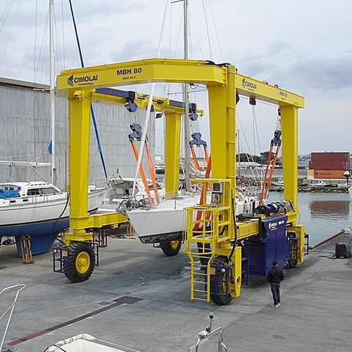 Ferngesteuerter Travellift - MBH 80 - CIMOLAI TECHNOLOGY SPA - U-förmig