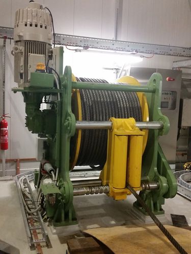 Winde für Schiffe - SPE 039 - CIMOLAI TECHNOLOGY SPA - Speicher / elektrisch / Einzeltrommel