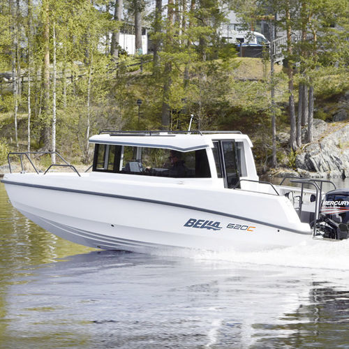 Außenborder-Daycruiser - 620 C - Bella Boats Oy - mit geschlossenem Cockpit / Touring / Sportfischer