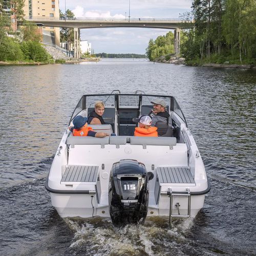Außenborder-Runabout - 550 BR - Bella Boats Oy - mit Doppelkonsole / Bowrider / Open