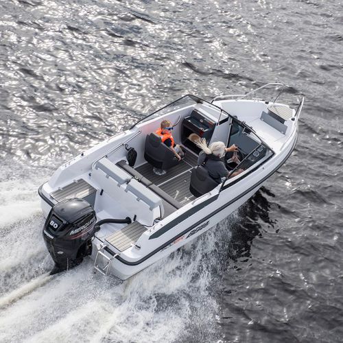 Außenborder-Runabout - 500 BR - Bella Boats Oy - mit Doppelkonsole / Bowrider / Open