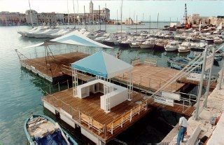 Schwimmende Plattform - Ingemar - für Yachthafen