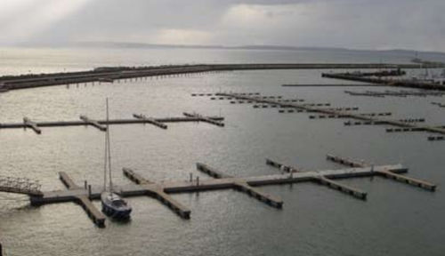 Schwimmender Wellenbrecher - BELLAMER - Beton