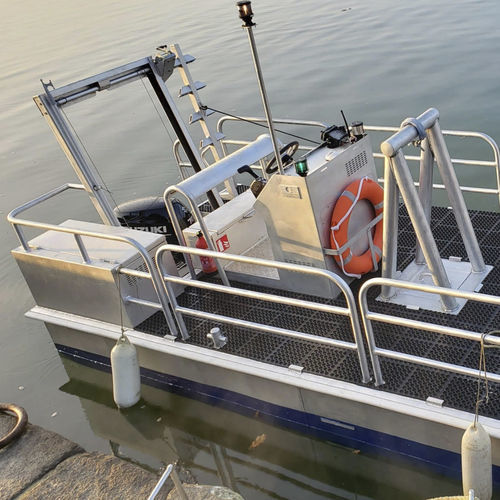 Arbeitsfrachtkahn-Berufsschiff - BARGE 550  - BORD A BORD - Innenborder / Aluminium