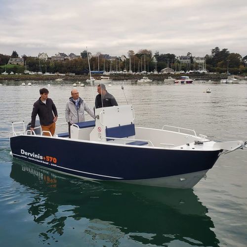 Taucherbasisboot Berufsschiff - DERVINIS 570 - BORD A BORD - Außenborder / Aluminium / Festrumpf