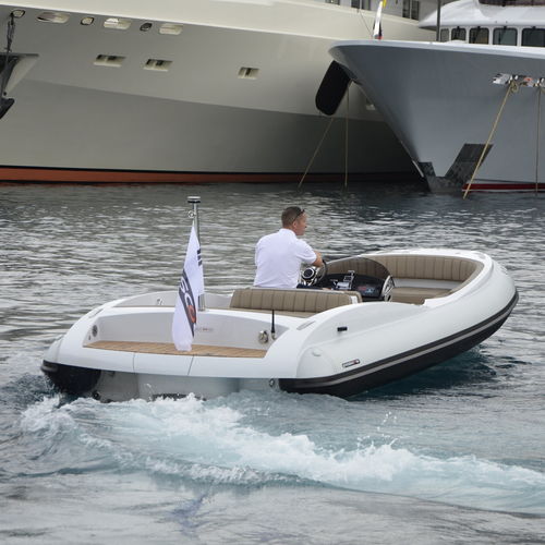 Innenborder-Schlauchboot - DT Launch - Pascoe International - RIB / Open / max. 9 Personen