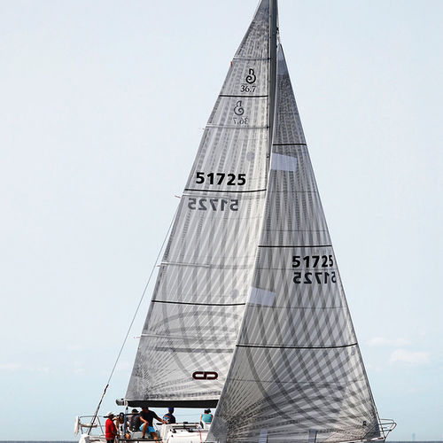 Großsegel - X-Drive - UK-Halsey International - für Rennsegelboote / Carbon / Fullbatten