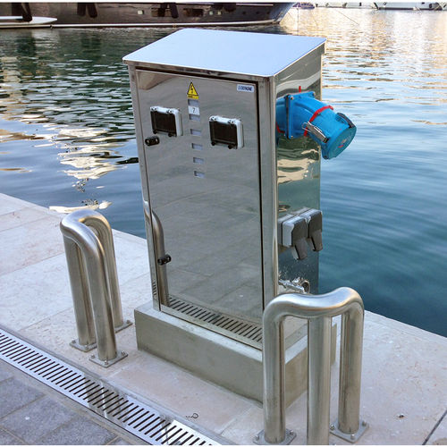 Stromversorgungssäule - Riviera 100 - Depagne - Wasserversorgung / mit integrierter Beleuchtung / für Steg