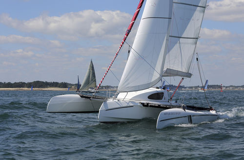 Trimaran - ASTUS 22.5 - Astusboats - Küstenfahrten / transportierbar