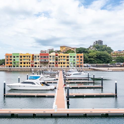 Aluminium-Ausleger - Ronáutica Quality Marinas SLU - pfahlmontiert