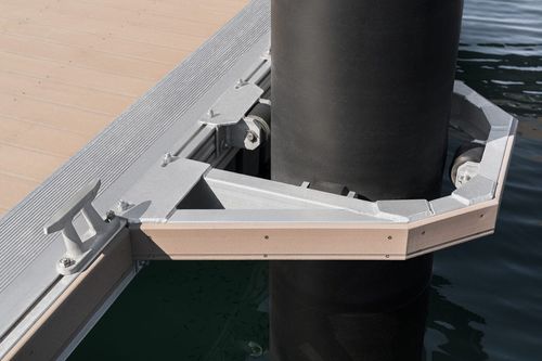 Pfahl-Führung / Stahl - Ronáutica Quality Marinas SLU - für Steg