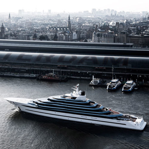 Megayacht für Kreuzfahrten - KAOS - Oceanco - Flybridge / Raised Pilothouse / mit Pool
