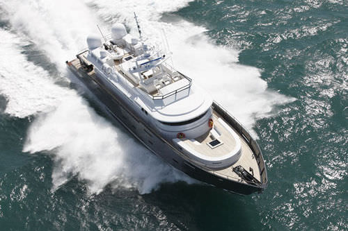 Luxus-Superyacht / für Kreuzfahrten - Ermis2 - McMullen & Wing - Flybridge