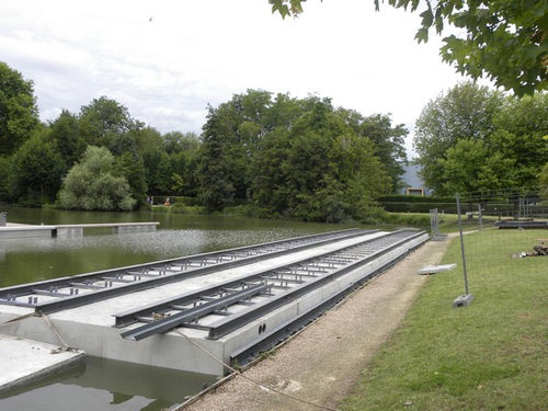 Schwimmponton - Hansen - Anker / für Yachthafen / Beton