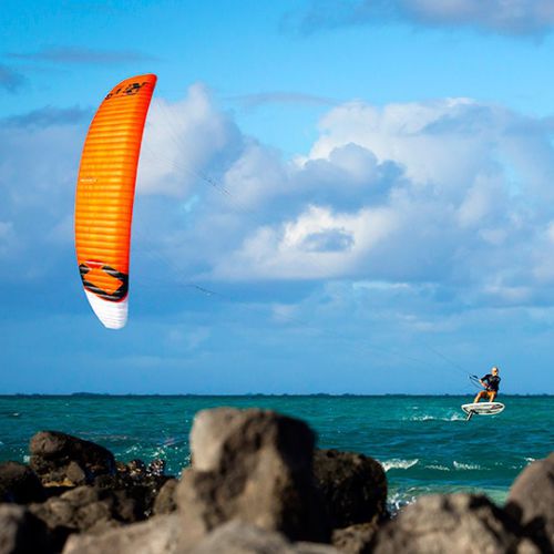Kitesurf-Kite / Parafoil - R1 V2  - Ozone - Race