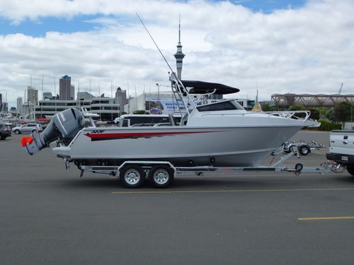 Cabin-Cruiser / Außenborder - 660 Pro - AMF Boat Company - Open / Sport / Sportfischer