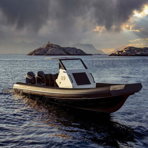 Nutzfahrzeug Berufsschiff - X9 - Goldfish - Außenborder / Festrumpf-Schlauchboot