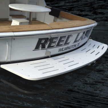Plattform zum Baden - 61′ Hatteras  - Beachcomber Fiberglass Technology - stationär / für Yacht / für Boote