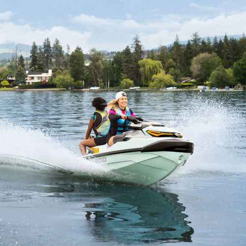 Sitzender Jet-Ski - WAKE PRO 230 - Sea-doo - 3 Plätze / 230 PS