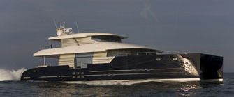Katamaran-Motoryacht - BRADLEY   - H2X Yachts & Ships - für Kreuzfahrten / mit Steuerhaus / Verdränger Rumpf