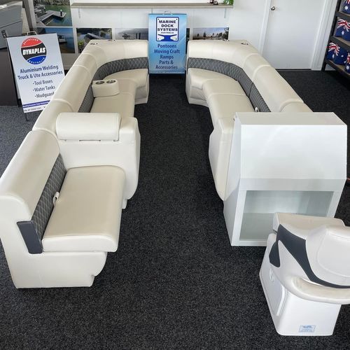 Möbel für Yacht - Marina Dock Systems