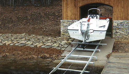 Bootslift - Roll-A-Rail - Hewitt Boats Lifts and Docks - Schienensystem