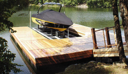 Bootslift - BoatPort - Hewitt Boats Lifts and Docks - schwimmend