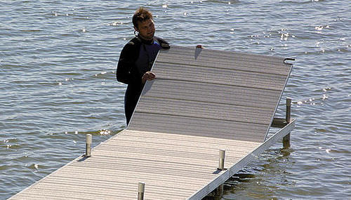 Modularer Ponton - Vers-A-Dock - Hewitt Boats Lifts and Docks - Anker / für Yachthafen / pfahlmontiert