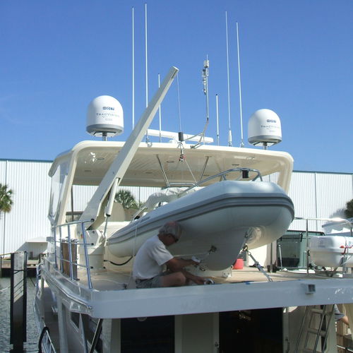 Davit für Yacht - CLASSIC  - Mar Quipt - Beiboot / hydraulisch / schwenkbar