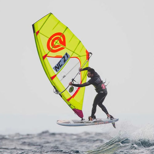 Schnelles Windsurfboard - Air Pro - Goya - Freestyle / Carbon