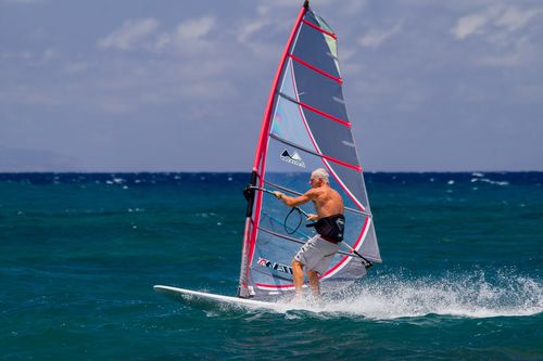 Windsurf-Segel / Freerace - Titan GSX - Mauisails - 7 Segellatten
