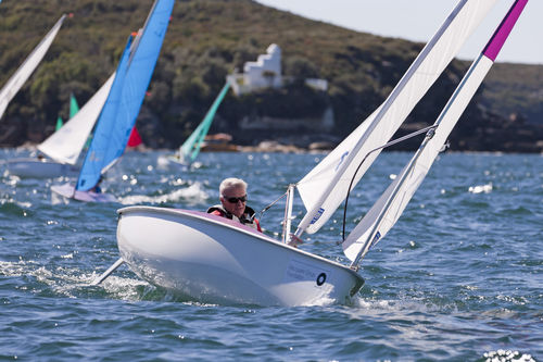 Regatta-Kielboot-Segelboot - Liberty - Access Dinghies - mit Doppelruder / Catboat / Hansa Liberty