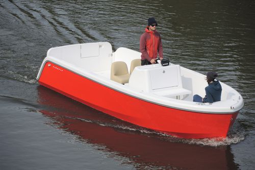 Außenborder-Konsolenboot - FIREFLY - KAMA - Innenborder / elektrisch / Diesel