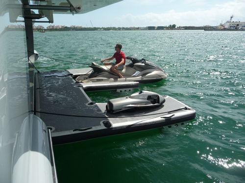 Schwimmponton - Aere Docking Solutions - zur Trockenlagerung von Jet-Skis