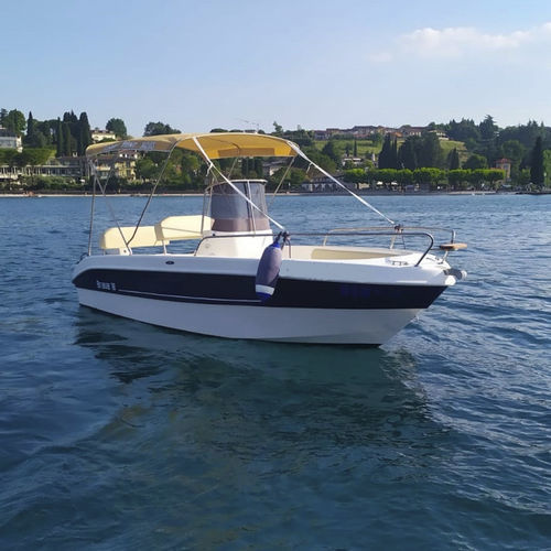 Außenborder-Walkaround - BRAVA 18 - Mingolla Cantiere Nautico srl - mit Mittelkonsole / Open / max. 7 Personen