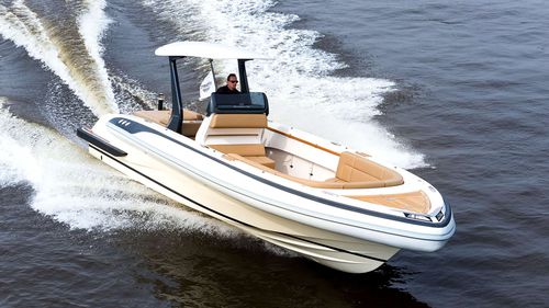 Stern-Drive-Schlauchboot - 9.25 M - Yachtwerft Meyer - RIB / mit Mittelkonsole / max. 12 Personen